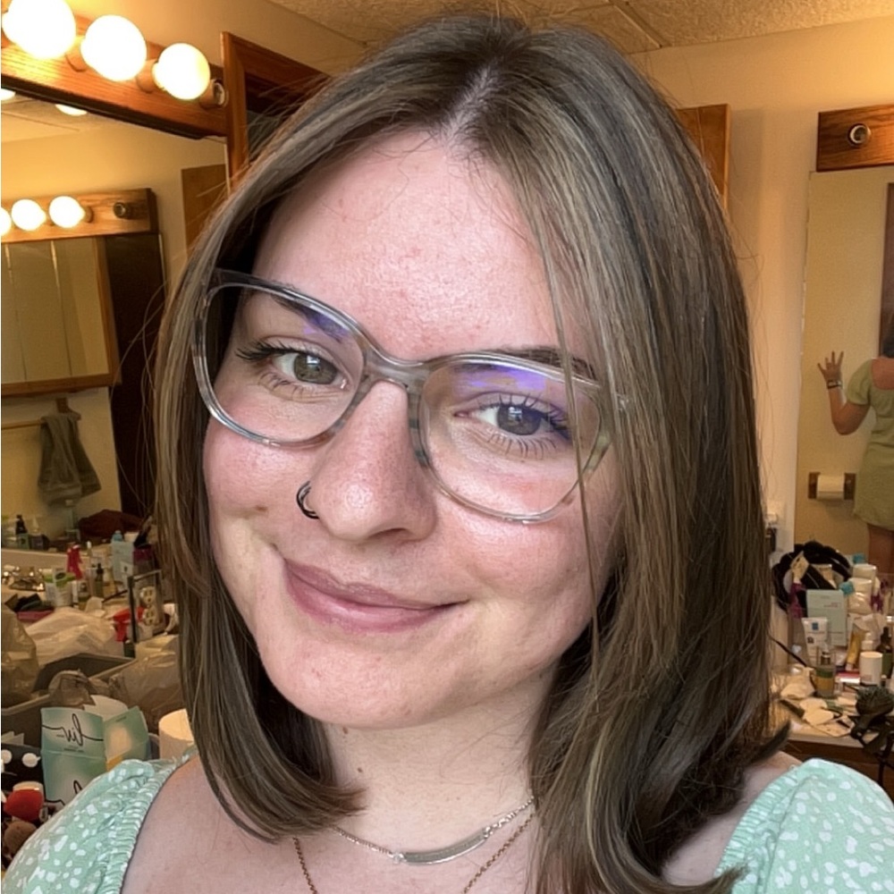 Meet your Posher, Molly